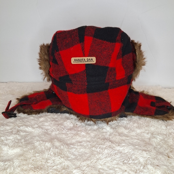 Dakota Dan Hat - Picture 6 of 8